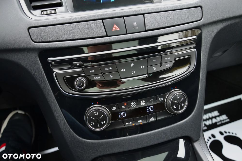 Peugeot 508 BlueHDi FAP 180 Automatik Stop&Start Allure - 12