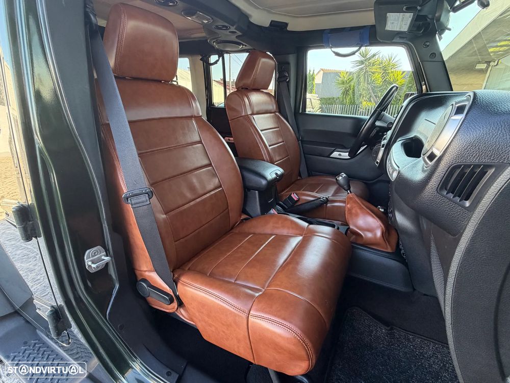 Jeep Wrangler Unlimited 2.8 CRD MTX Sahara Urban Edition - 14