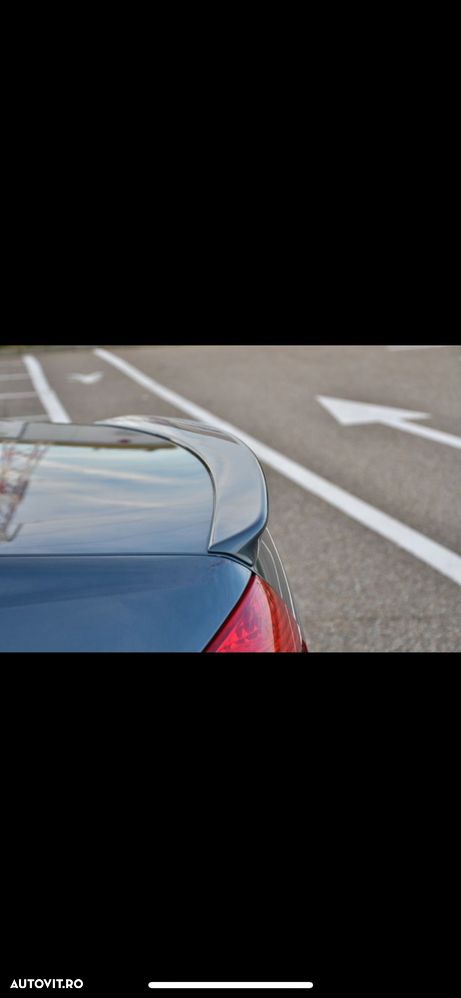 Mercedes-Benz CLK - 12