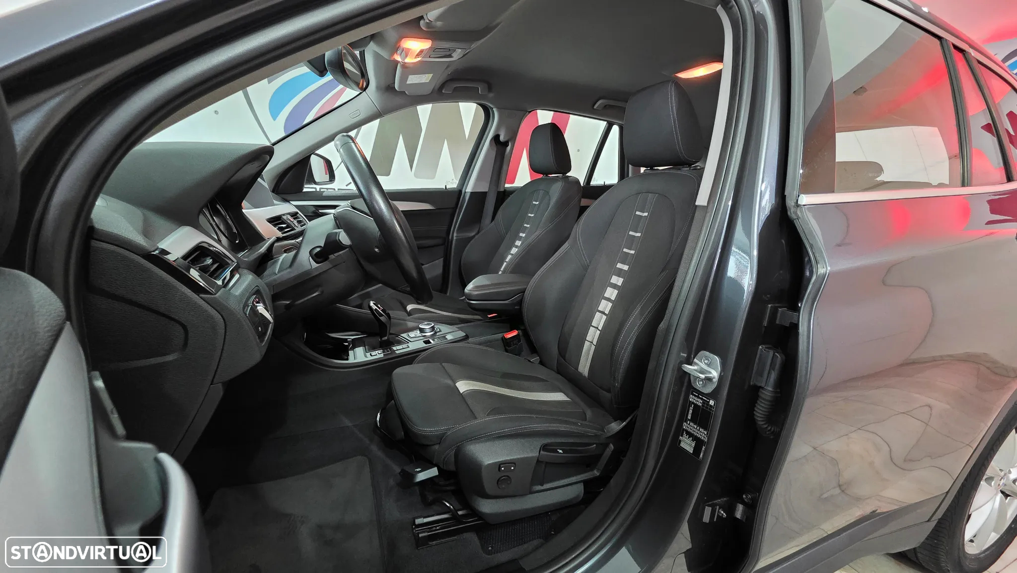 BMW X1 16 d sDrive Auto Line Sport - 19