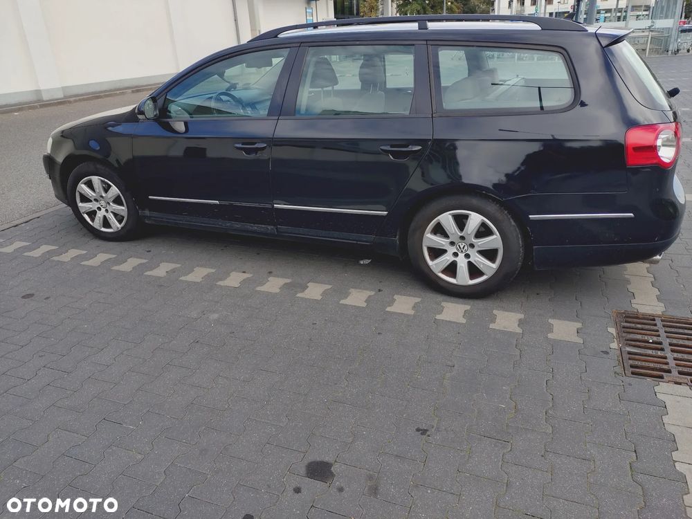Volkswagen Passat 2.0 TDI Comfortline - 1