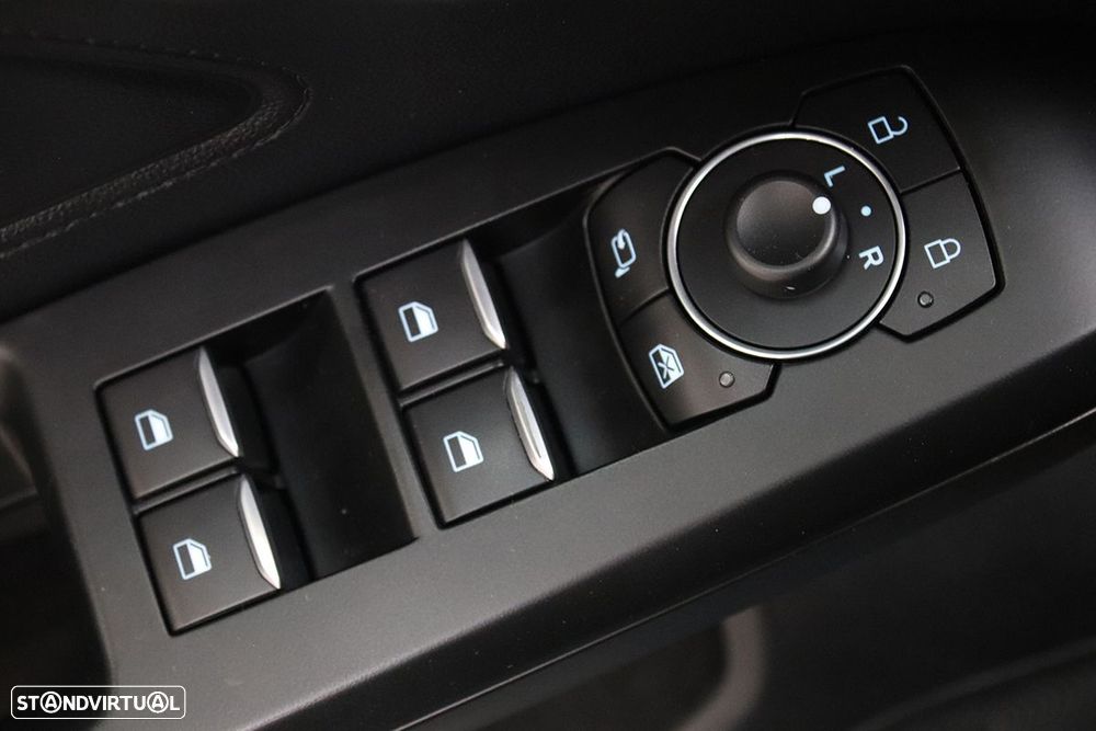 Ford Focus 1.5 TDCi EcoBlue ST-Line - 20