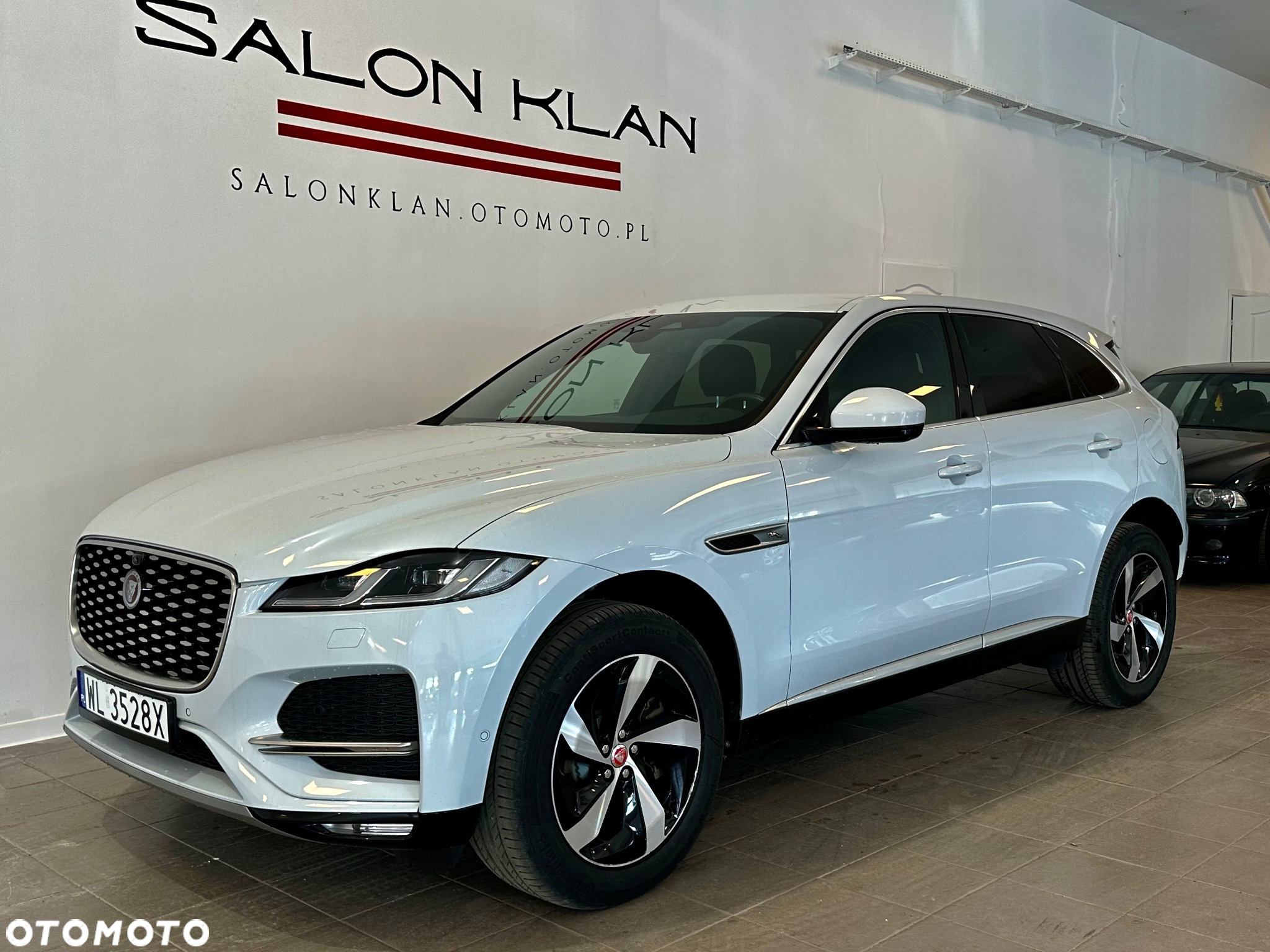 Jaguar F-Pace 2.0 P400e PHEV AWD SE - 17