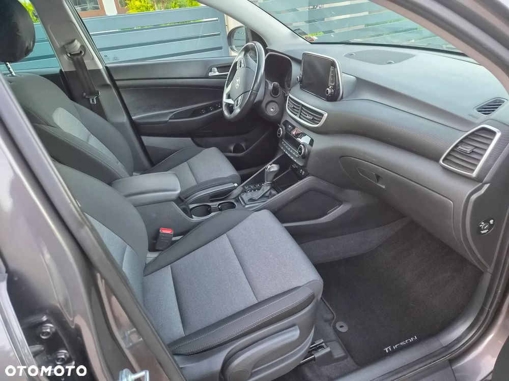 Hyundai Tucson blue 1.6 CRDi 2WD DCT Premium - 12