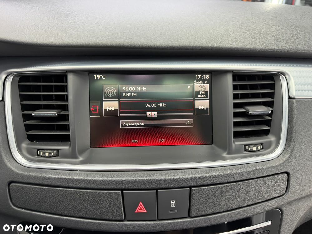 Peugeot 508 BlueHDi 180 EAT6 Stop&Start GT - 23