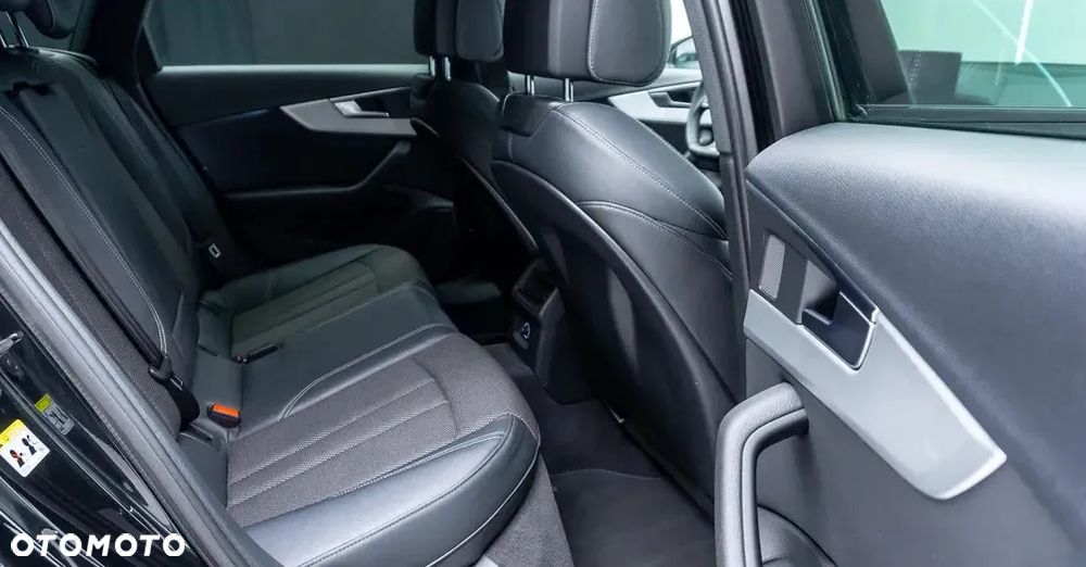 Audi A4 Avant 2.0 TDI S tronic quattro - 24