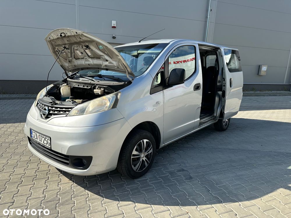 Nissan NV200 - 16
