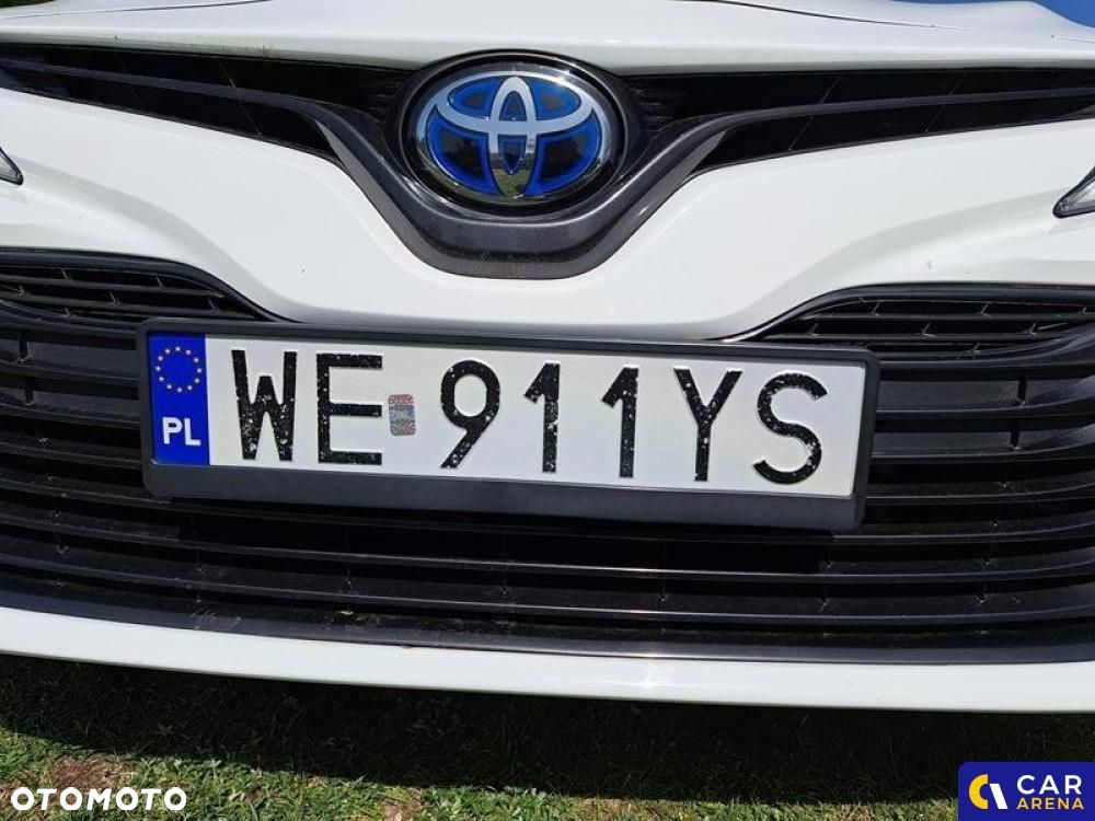 Toyota Camry - 11