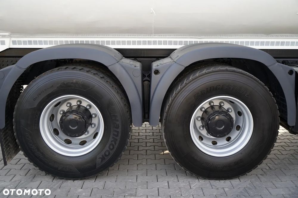MAN TGS 35.440 / 8X4 / WYWROTKA TYLNOZSYPOWA / HYDROKLAPA / MANUAL  / EURO 5 - 24