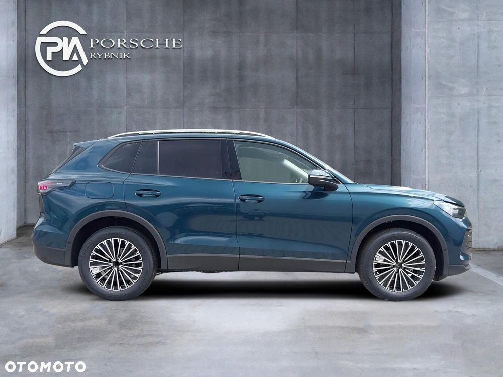 Volkswagen Tiguan - 7