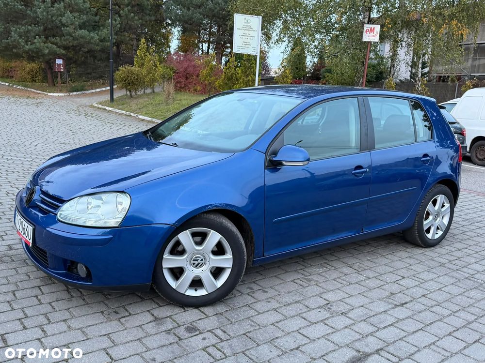 Volkswagen Golf 1.6 FSI Goal - 24
