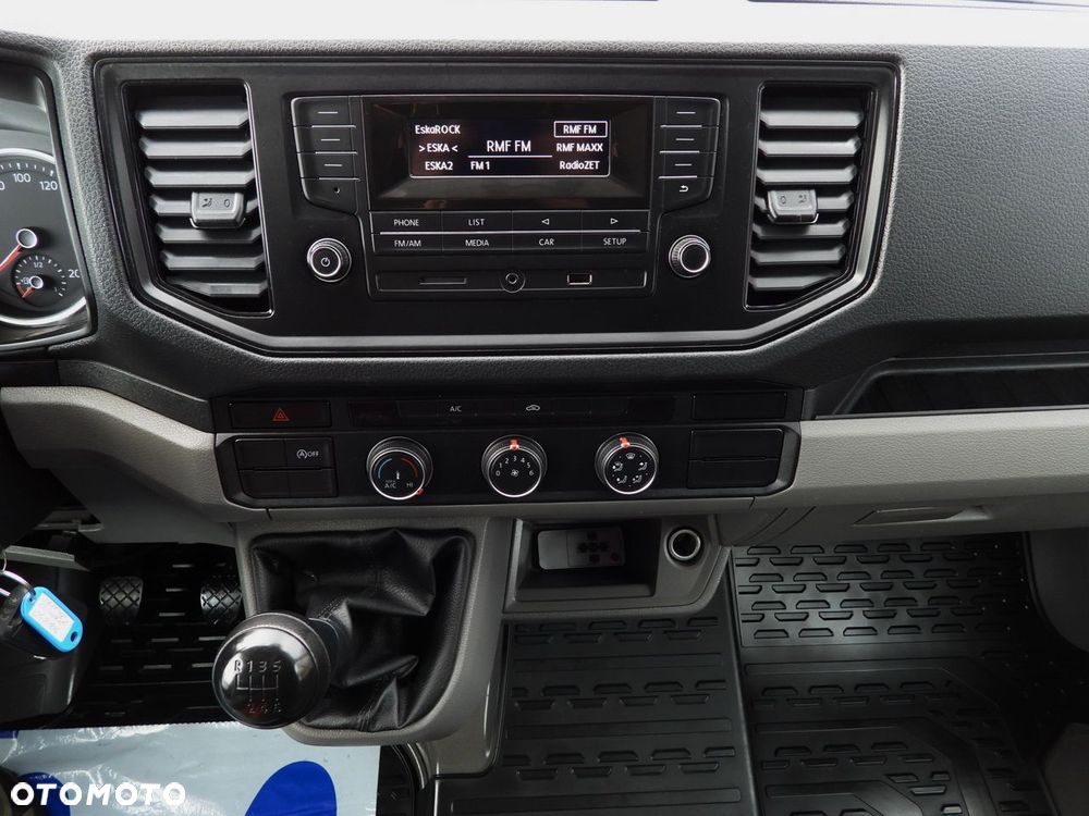 Volkswagen CRAFTER PLANDEKA 10 PALET WEBASTO TEMPOMAT LEDY  180KM - 36