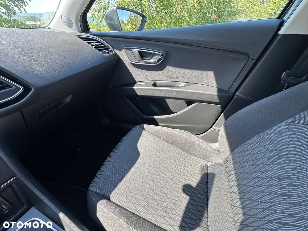 Seat Leon 1.6 TDI Style S&S DSG - 22