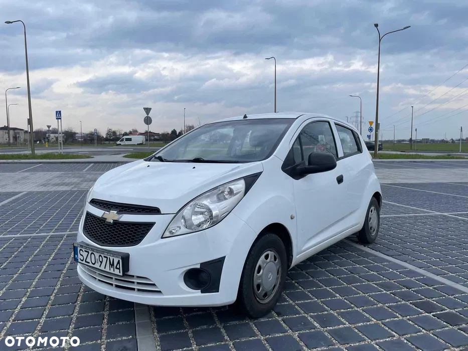 Chevrolet Spark 1.0 Base - 3