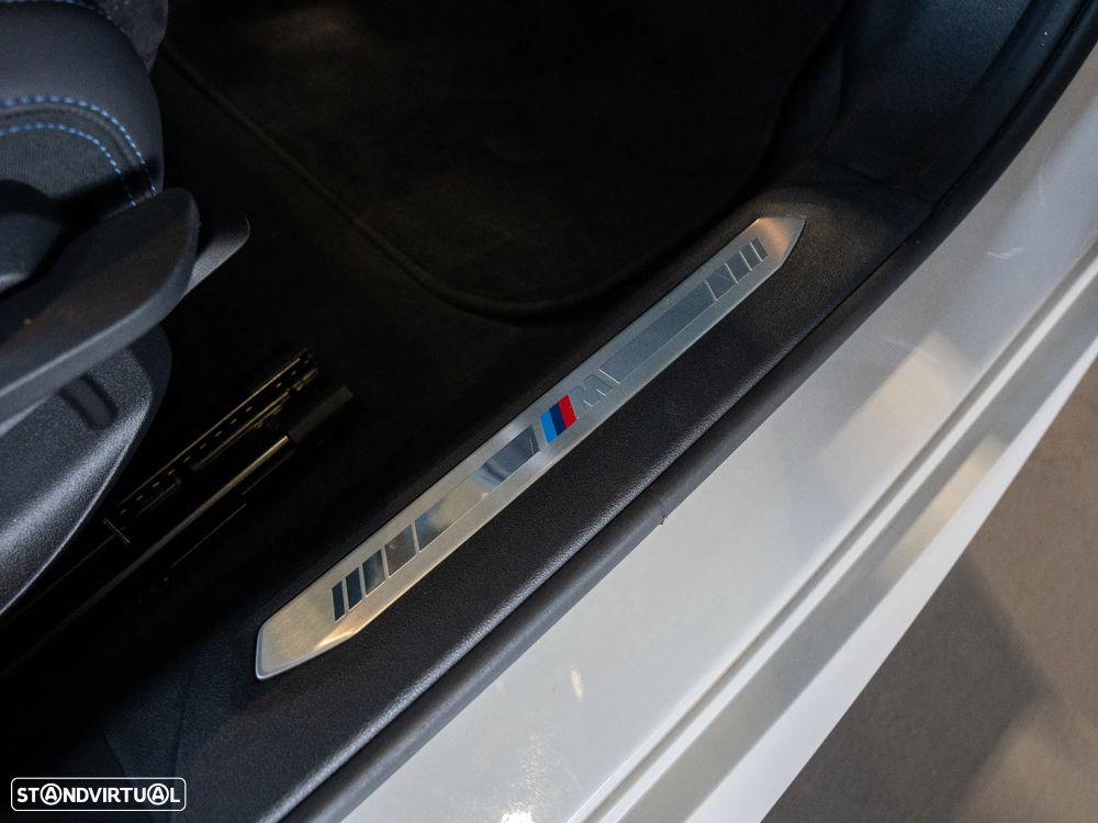 BMW 116 Pack Desportivo M - 18