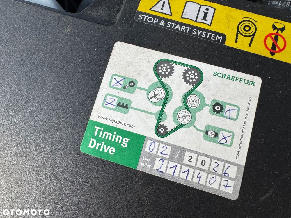 Citroën C4 Picasso e-HDi 115 Exclusive - 26