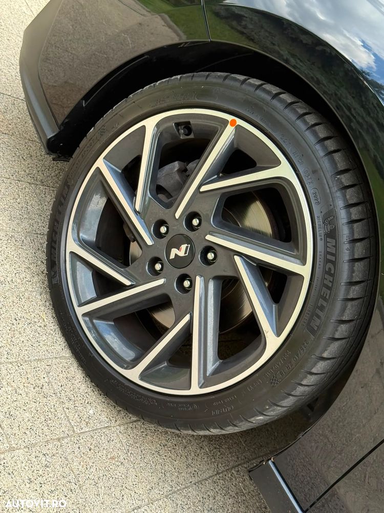 Hyundai i30 1.5 T-GDI 48V-Hybrid DCT N-Line - 21