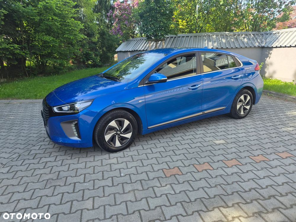 Hyundai IONIQ 1.6 GDI Premium - 6