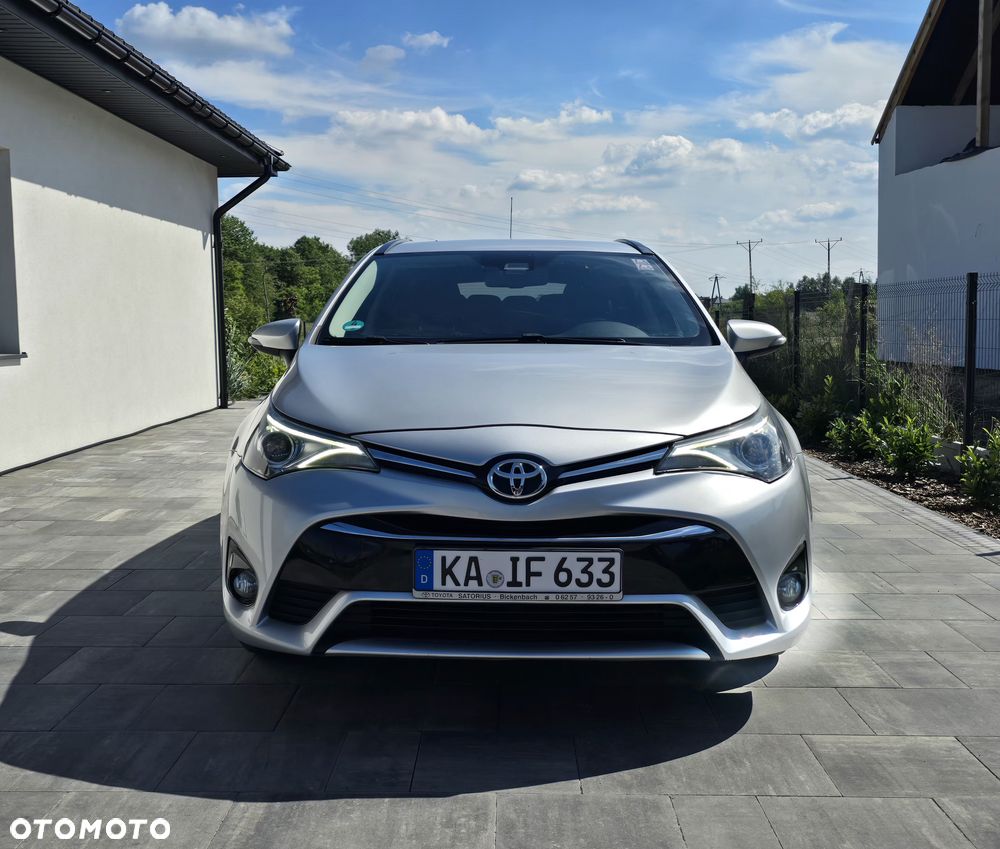 Toyota Avensis Touring Sports 1.8 Multidrive S Comfort - 5