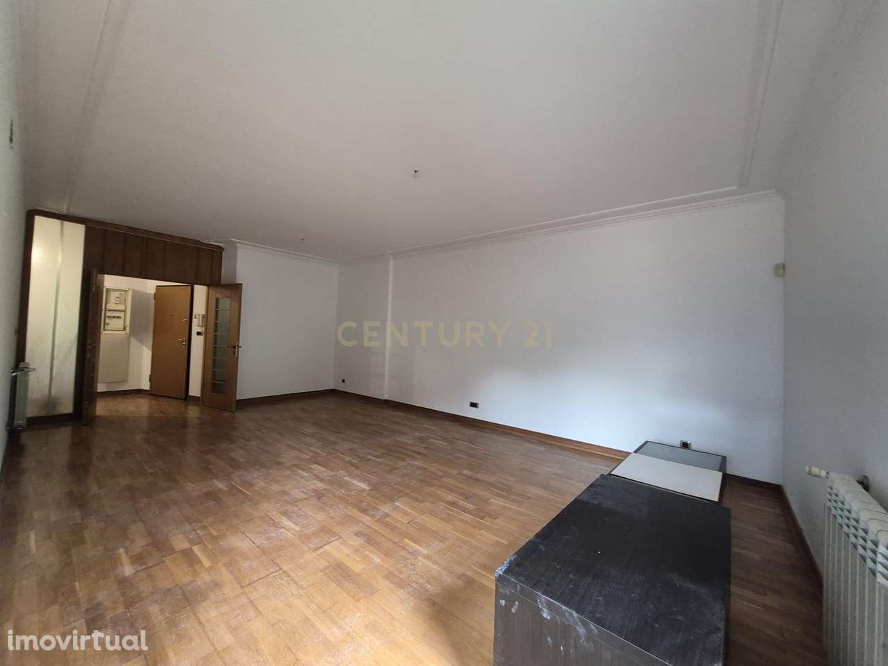 Apartamento T2 com piscina no centro de Vila Franca de Xira - Grande imagem: 3/31