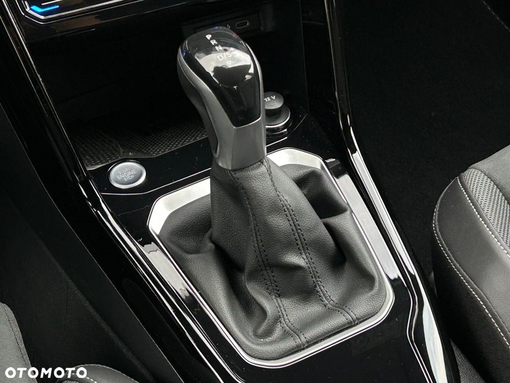 Volkswagen T-Roc 1.5 TSI R-Line DSG - 25