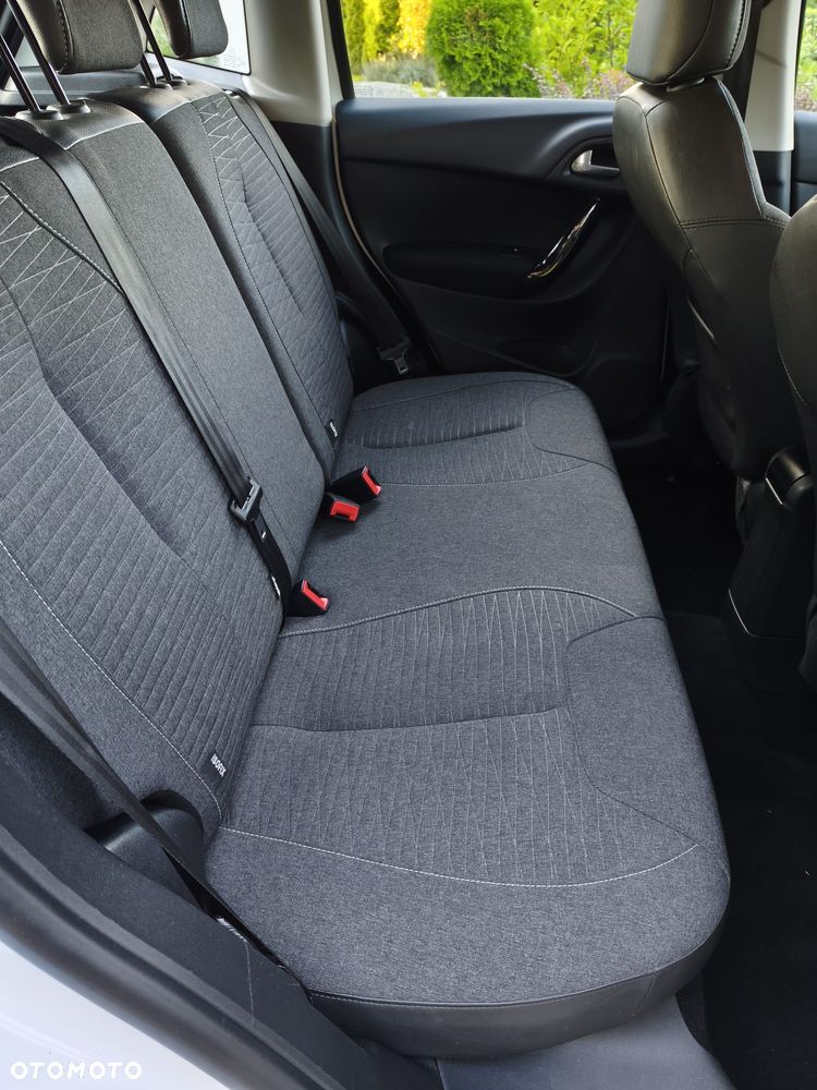 Citroën C3 Pure Tech (VTi) 82 Exclusive - 15