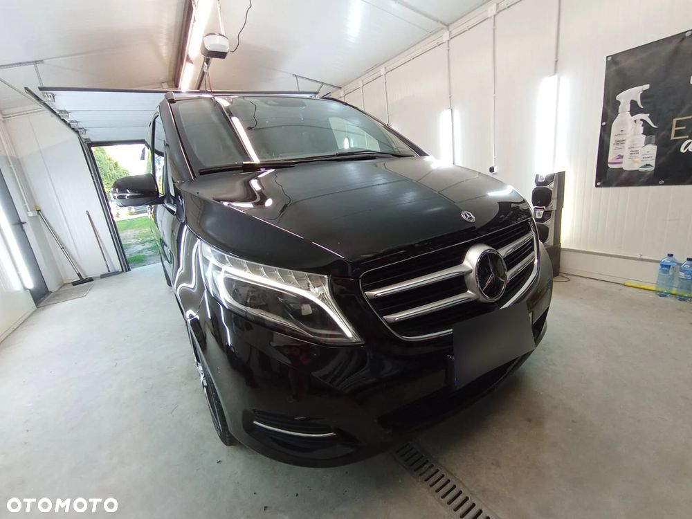 Mercedes-Benz Klasa V 250 d 4-Matic Exclusive 7G-Tronic - 11