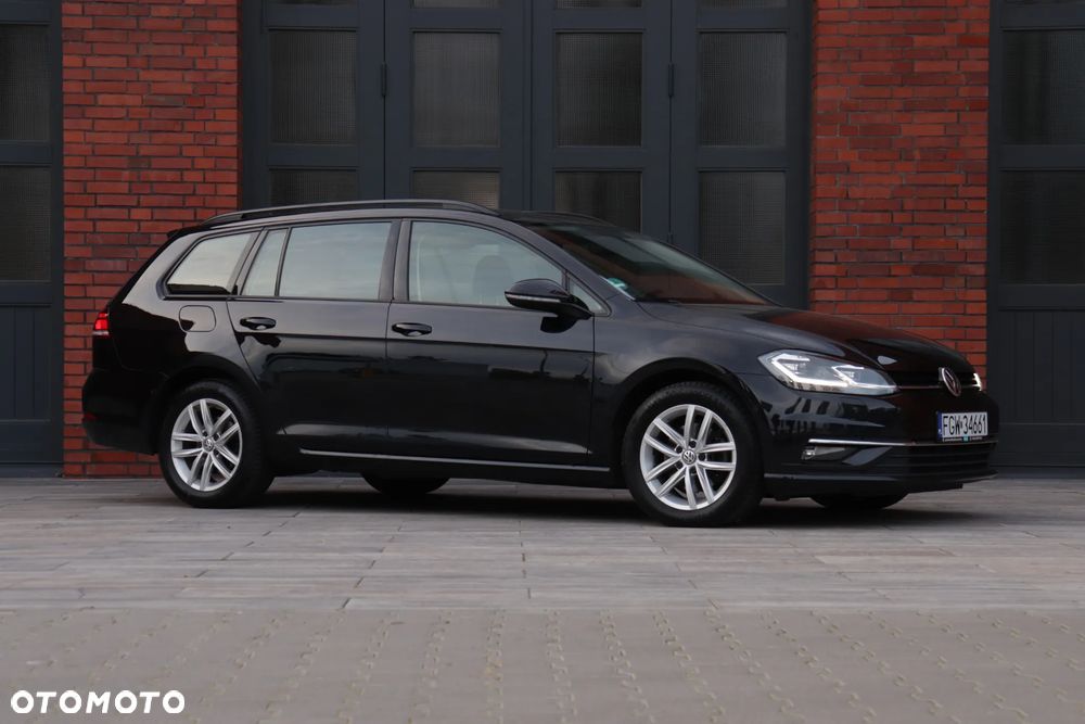 Volkswagen Golf Variant 2.0 TDI (BlueMotion Technology) DSG Highline - 9