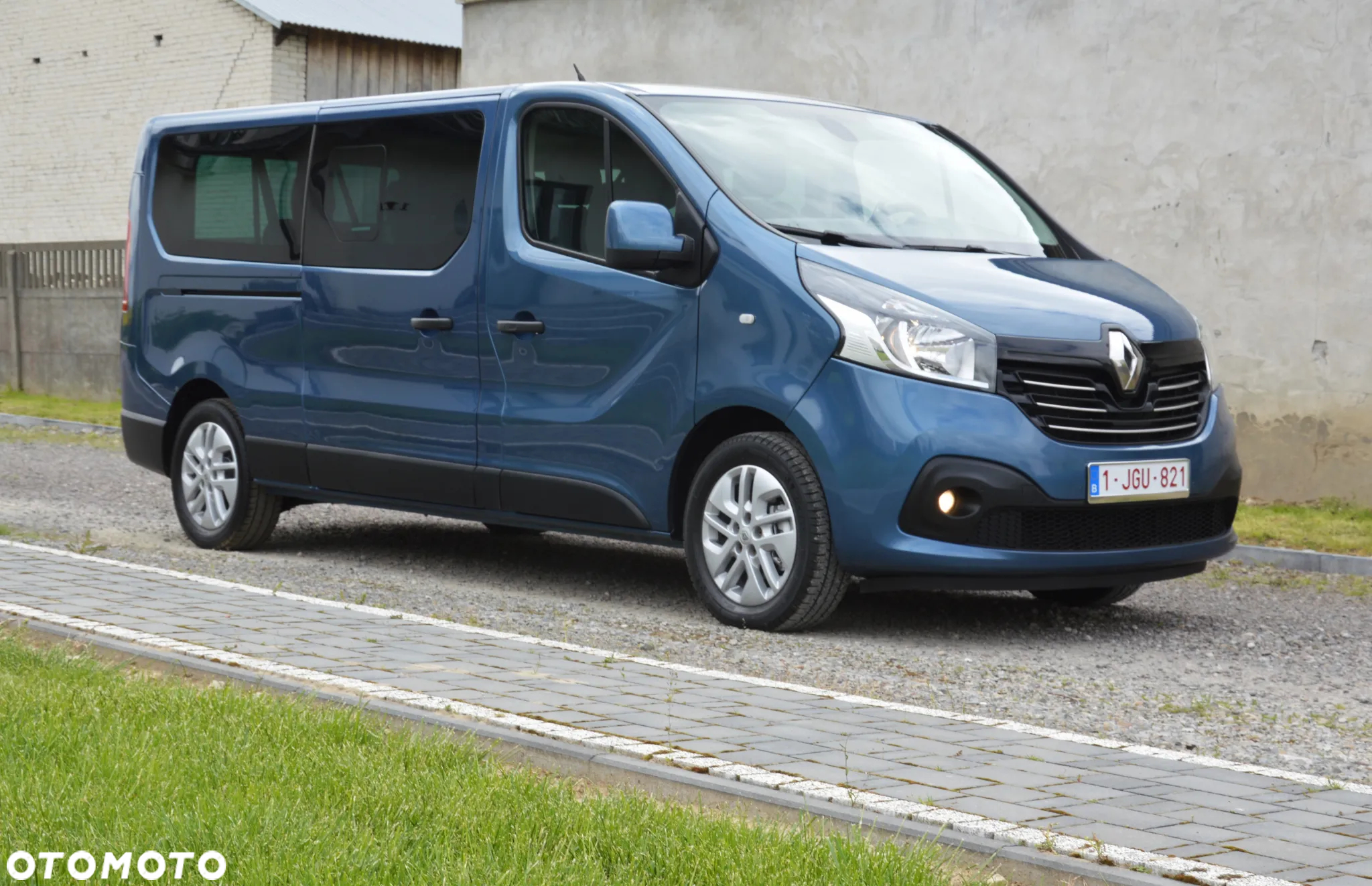 Renault Trafic - 12