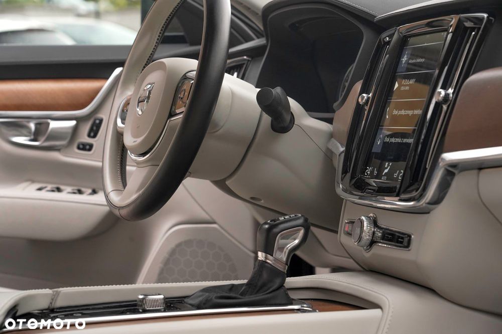 Volvo S90 D4 Inscription - 15