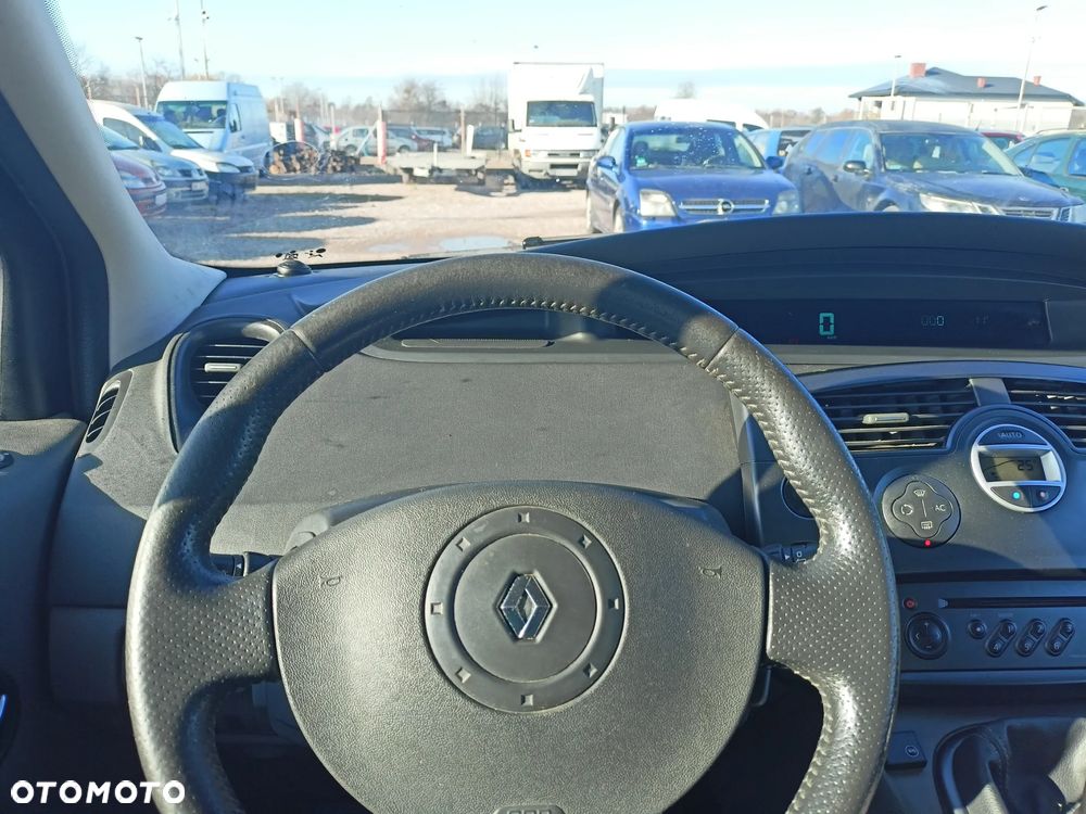 Renault Scenic 2.0 16V Turbo Confort Authentique - 8