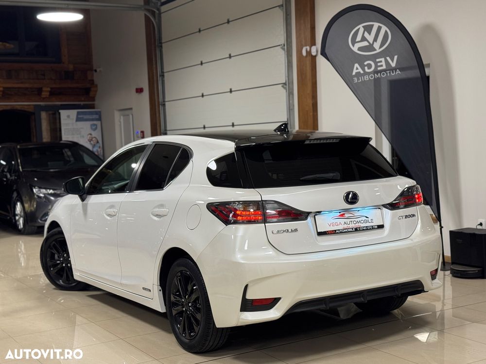 Lexus CT Limited Edition - 4