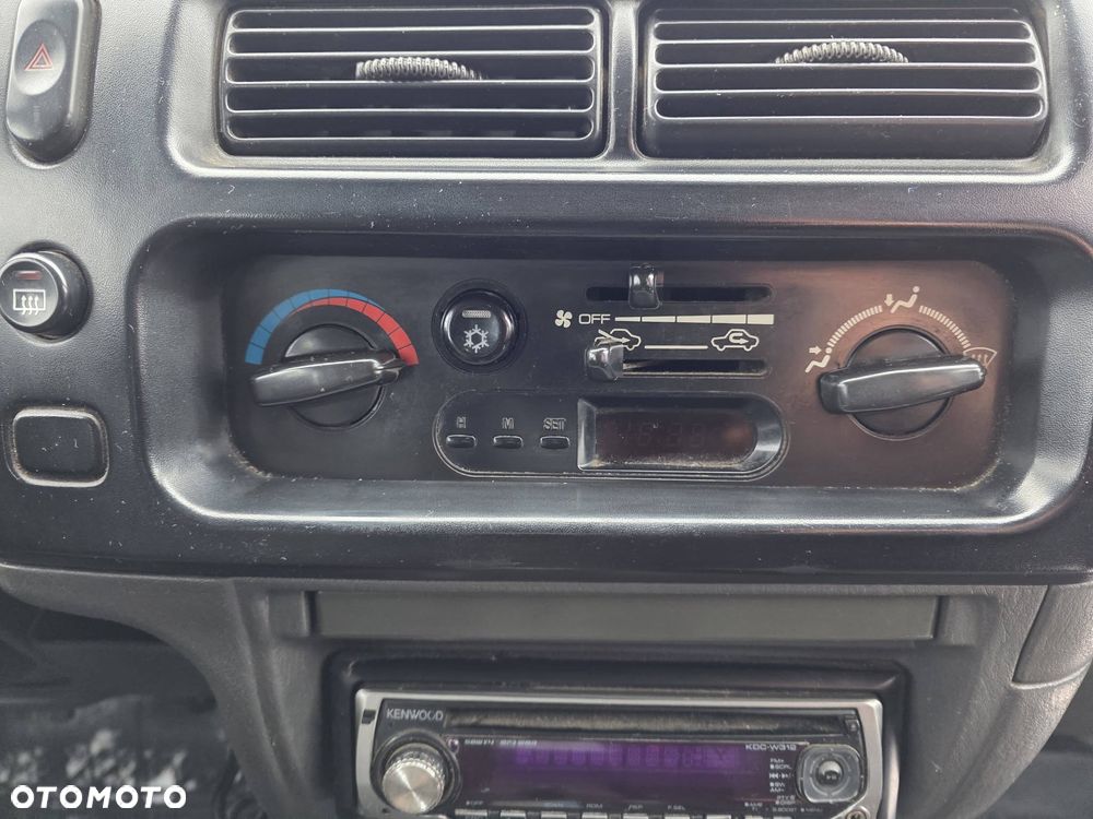 Mitsubishi L200 2.5 TD Intense - 7