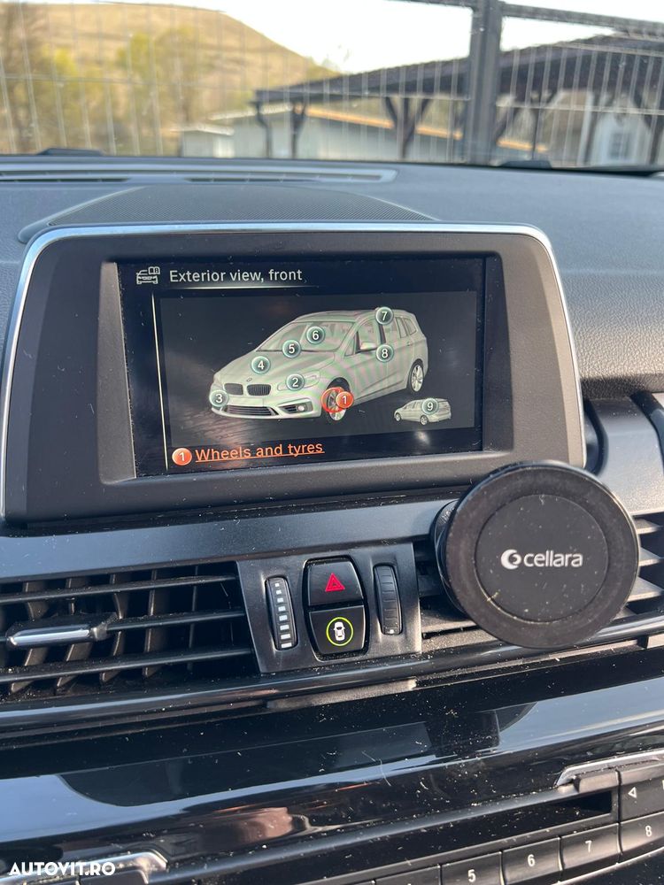 BMW Seria 2 218d Aut. Advantage - 13