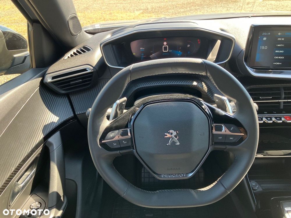 Peugeot 2008 1.2 PureTech Allure Pack S&S EAT8 - 12