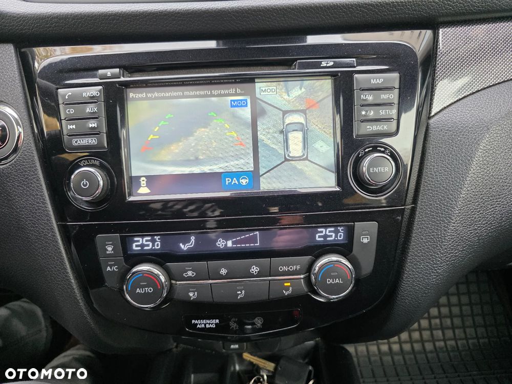 Nissan X-Trail 1.6 DCi Tekna 4WD EU6 - 12