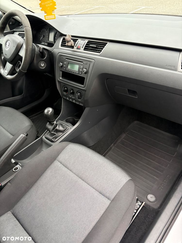 Skoda RAPID Spb 1.6 TDI DPF Active Max - 7