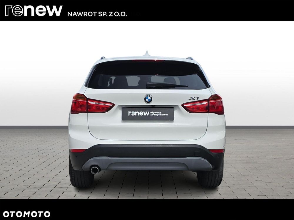 BMW X1 sDrive16d Advantage - 4