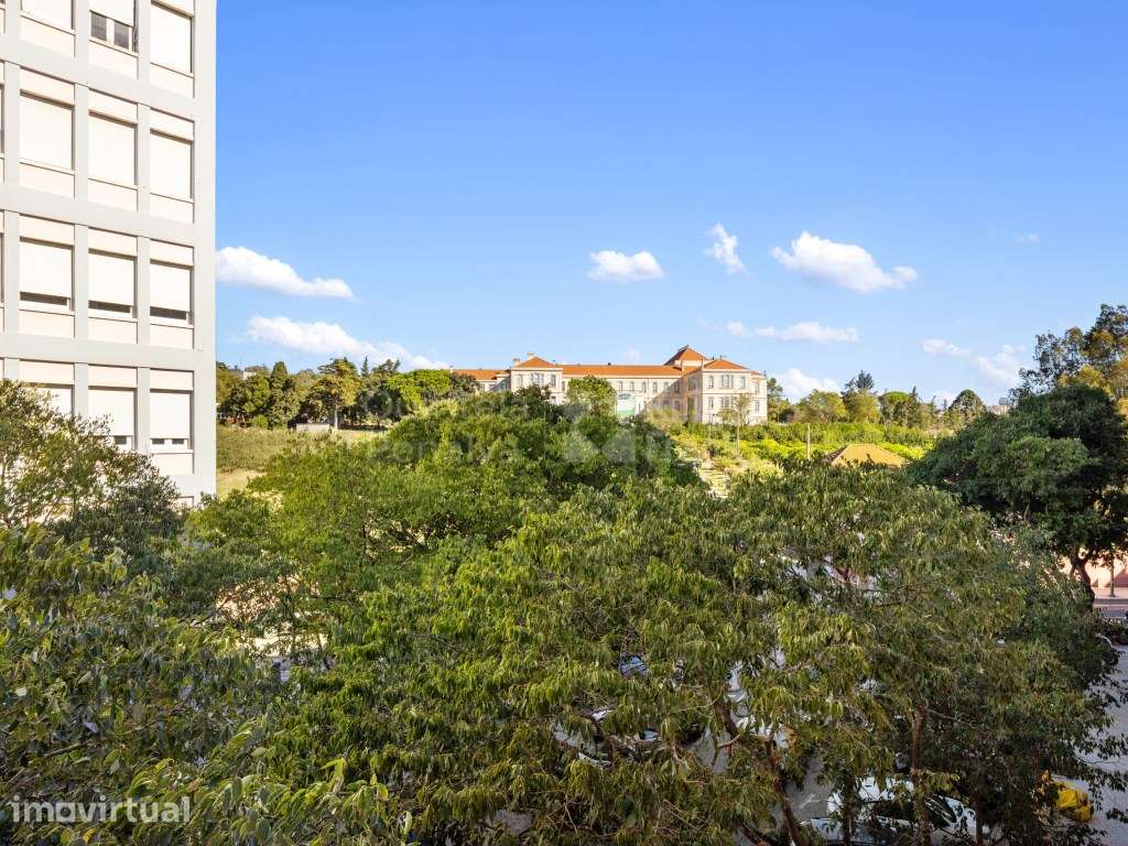 Apartamento T1+1 na Rua do Jau, Alcântara - Grande imagem: 2/25