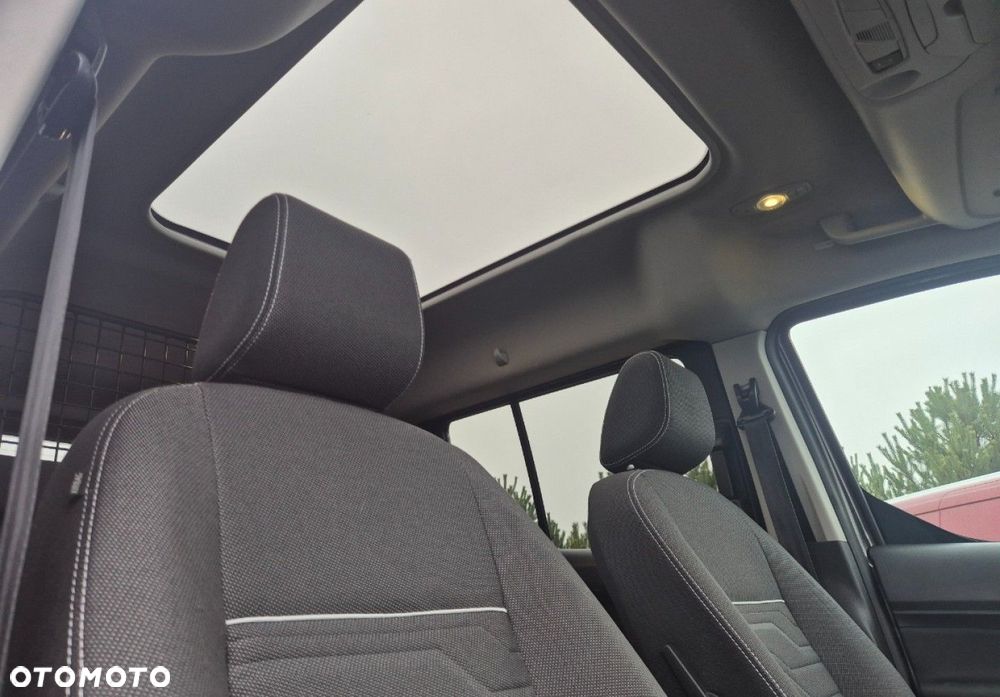 Ford Tourneo Connect Grand - 9