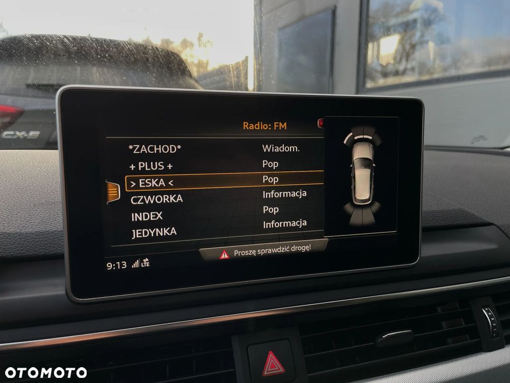 Audi A4 Avant 2.0 TDI ultra S tronic sport - 29