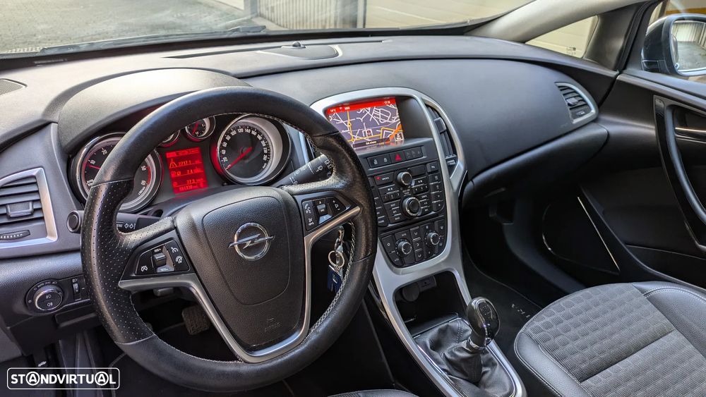 Opel Astra GTC 1.6 CDTi S/S - 14
