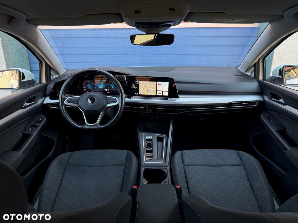 Volkswagen Golf 1.0 eTSI Life DSG - 11