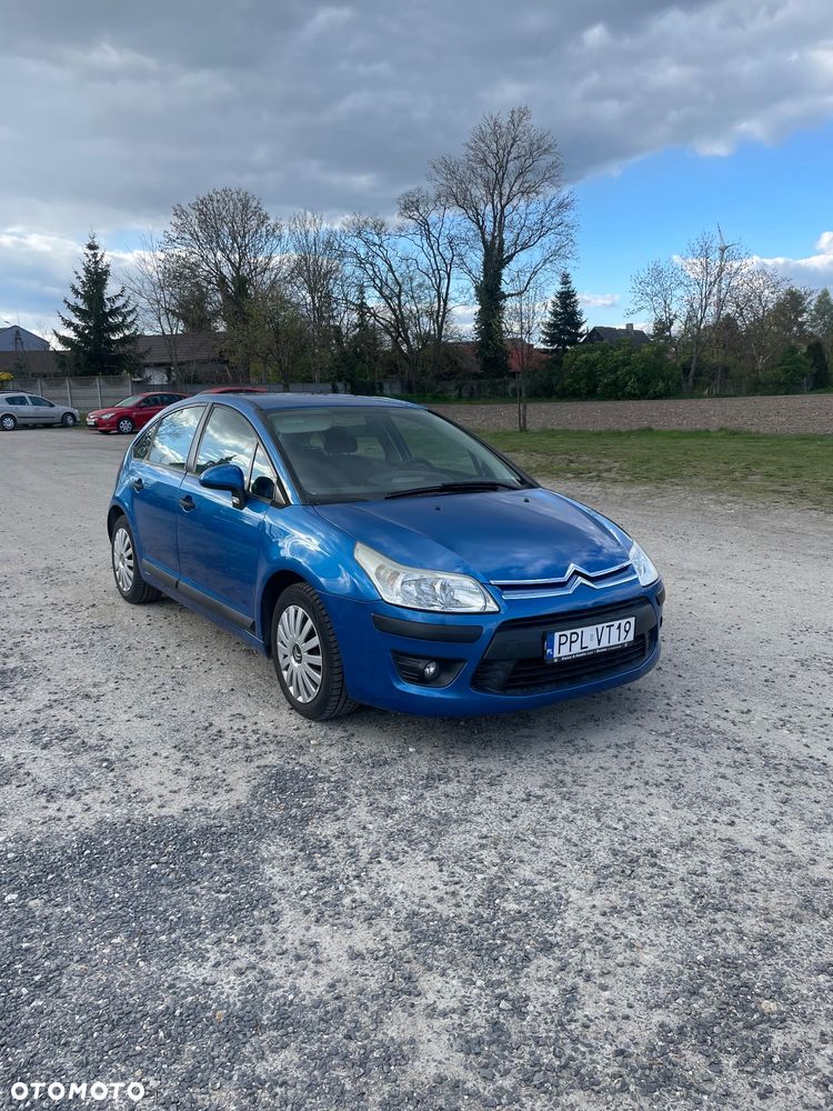 Citroën C4 1.4 16V 90 Jahre - 1