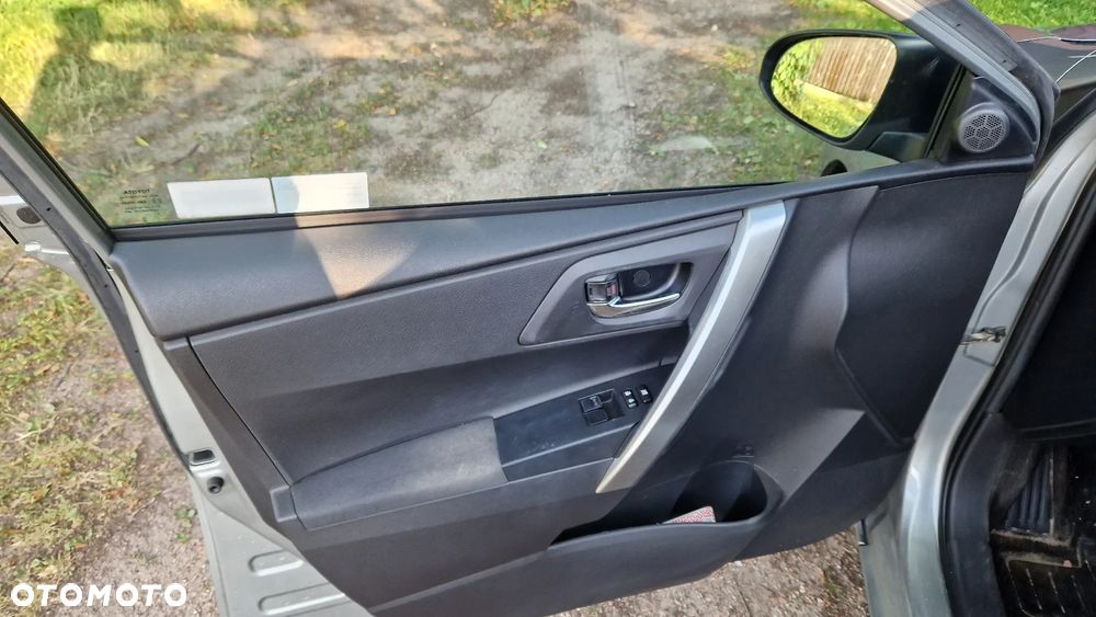 Toyota Auris 1.33 VVT-i Life Comfort - 7