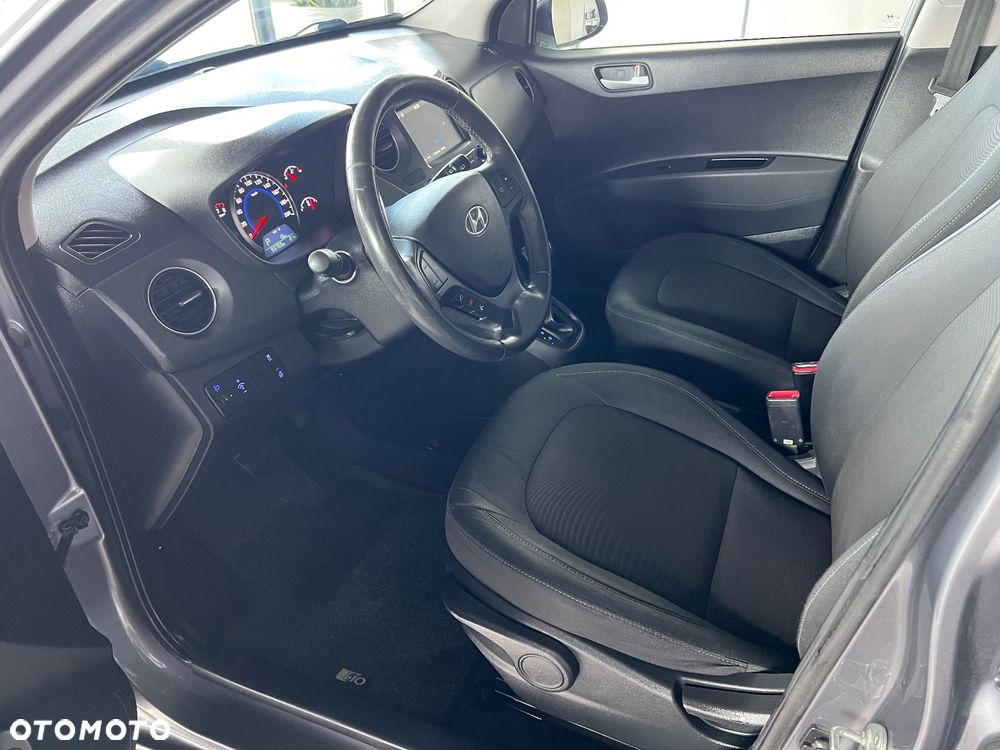 Hyundai i10 - 11