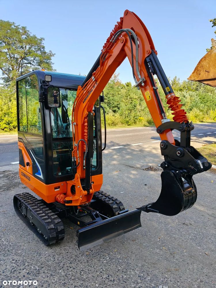 Lonking CDM6020 - 11