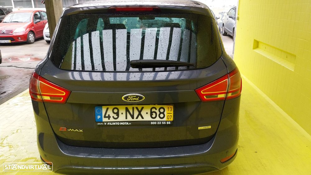 Ford B-Max 1.5 TDCi Titanium - 17