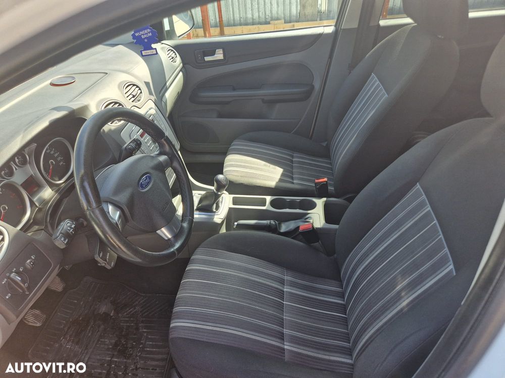 Ford Focus 1.6 TDCI Ambiente - 7