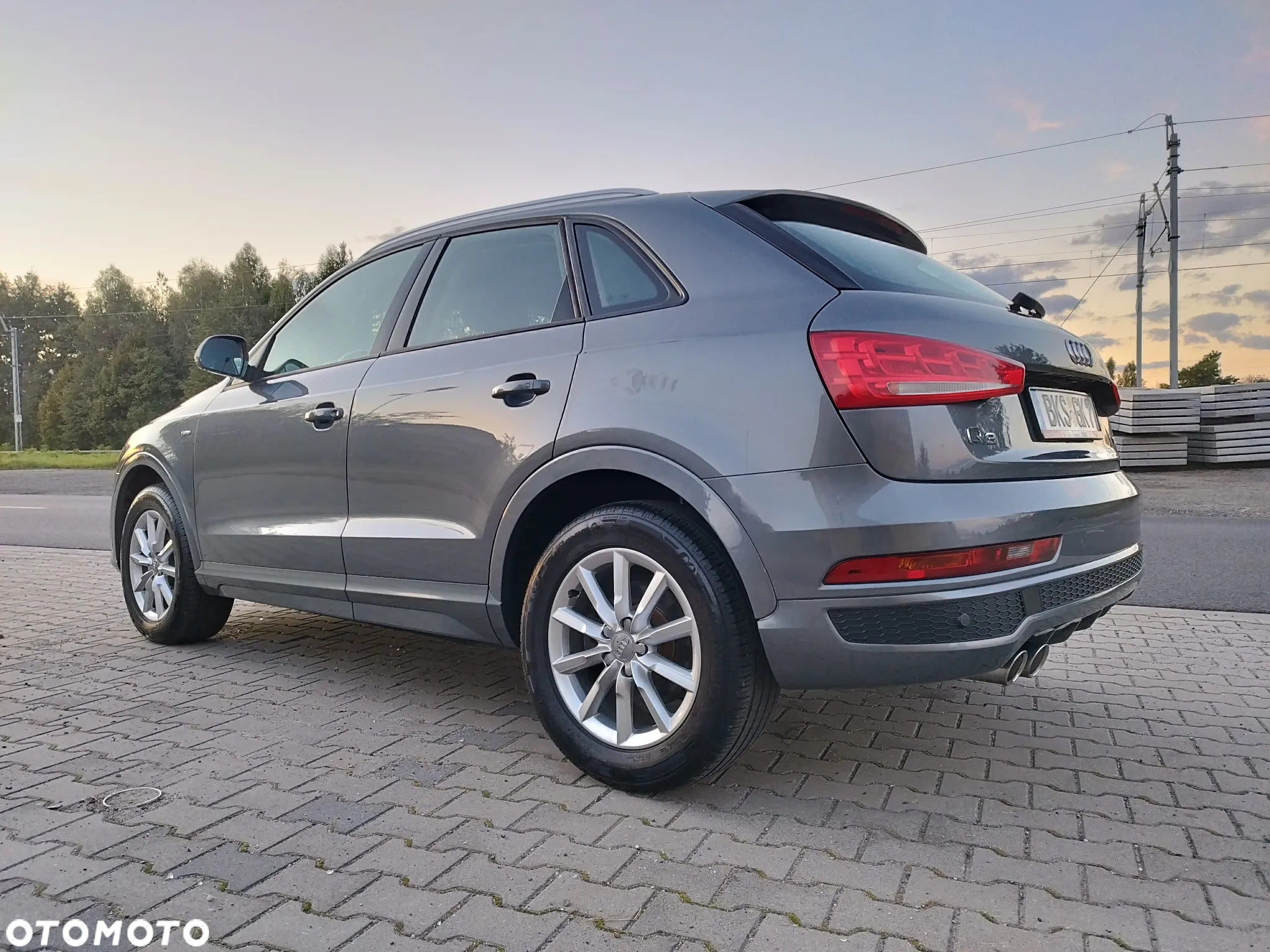 Audi Q3 35 TDI S line - 6